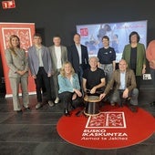 Euskal identitate garaikidea birpentsatzeko «esperientzia artistiko eta parte-hartzailea»