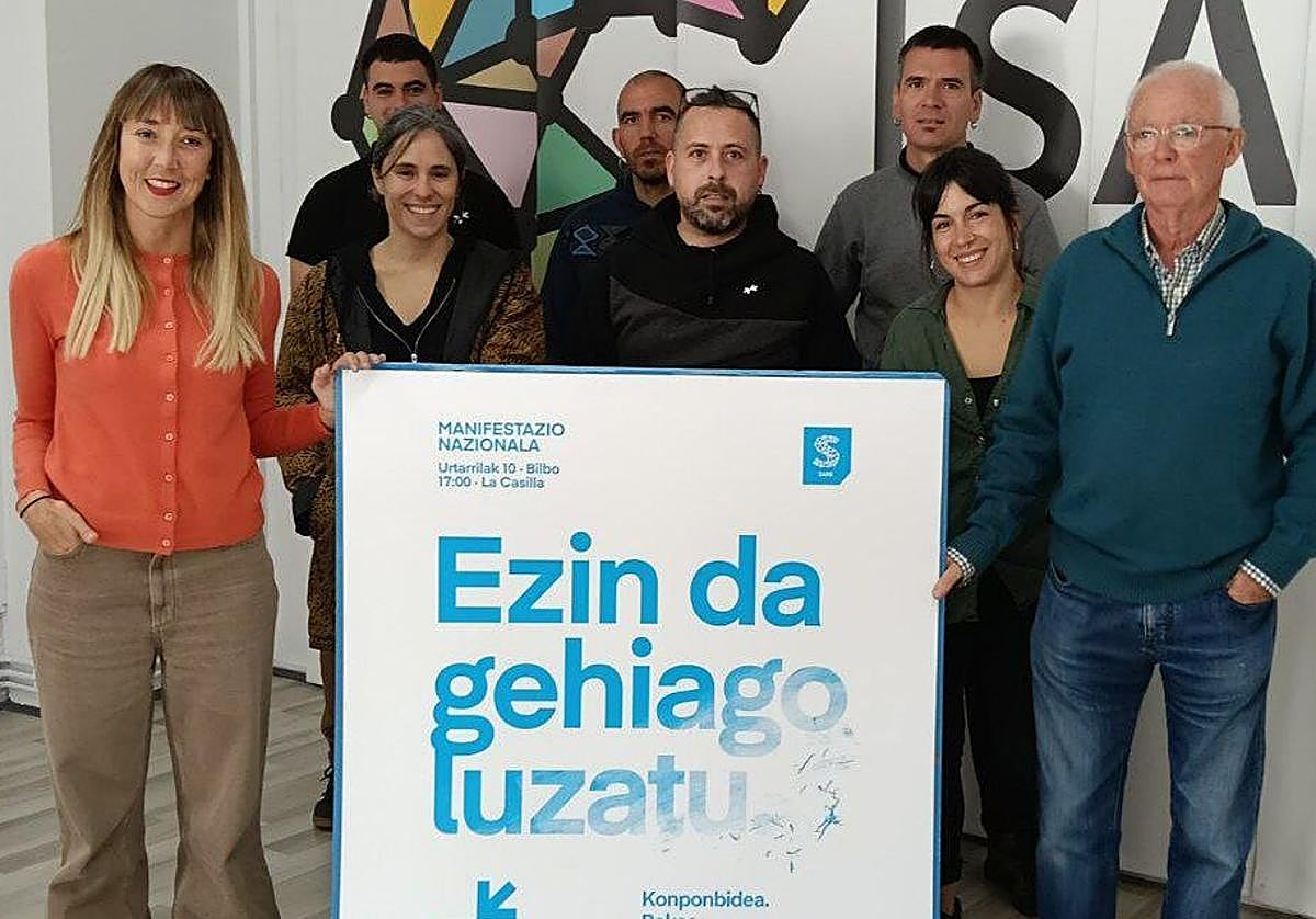 Portavoces de Sare, en la presentación de la manifestación del próximo 10 de enero.