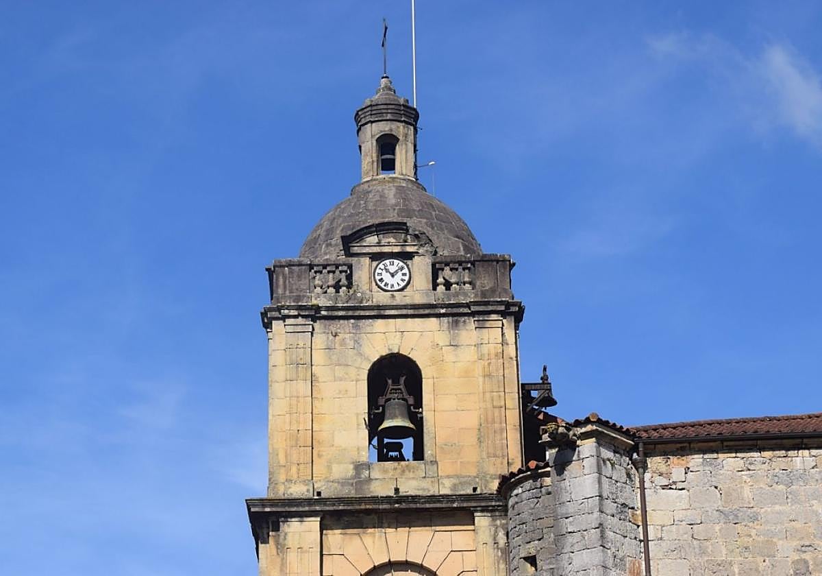 Puesta en marcha del reloj de la parroquia
