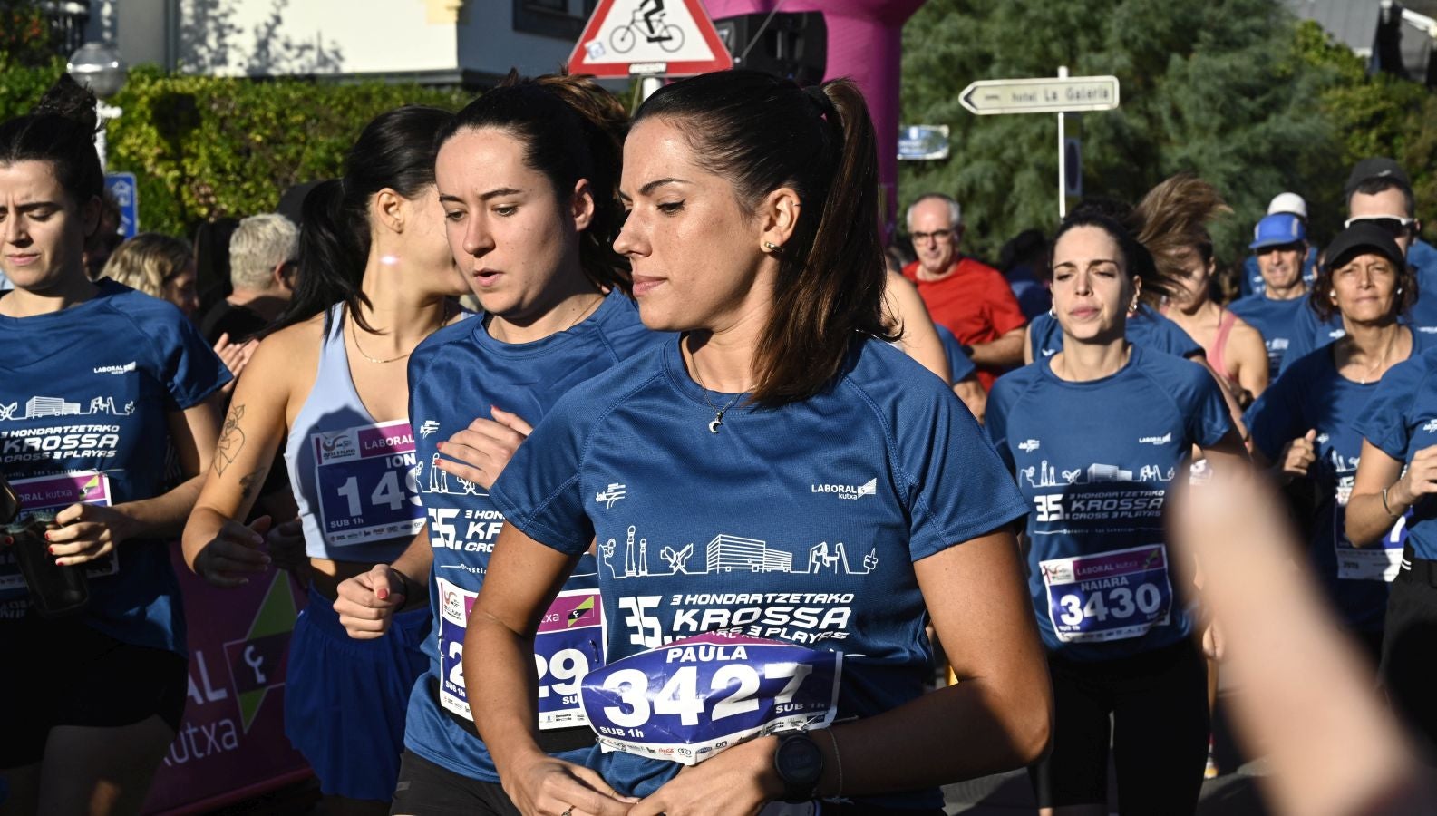 Sol y buen ambiente en el Cross 3 playas