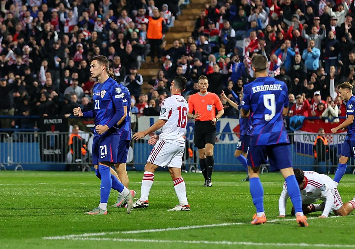 Sucic cierra el puño para celebrar su gol a Gibraltar