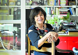 Rosa Montero, autora de 'El peligro de estar cuerda', en una imagen promocional.
