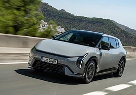 KIA EV4, rompedor con dos carrocerías