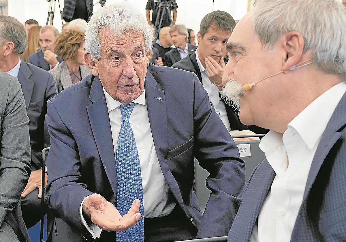 Un proyecto de país con más de 300 invitados