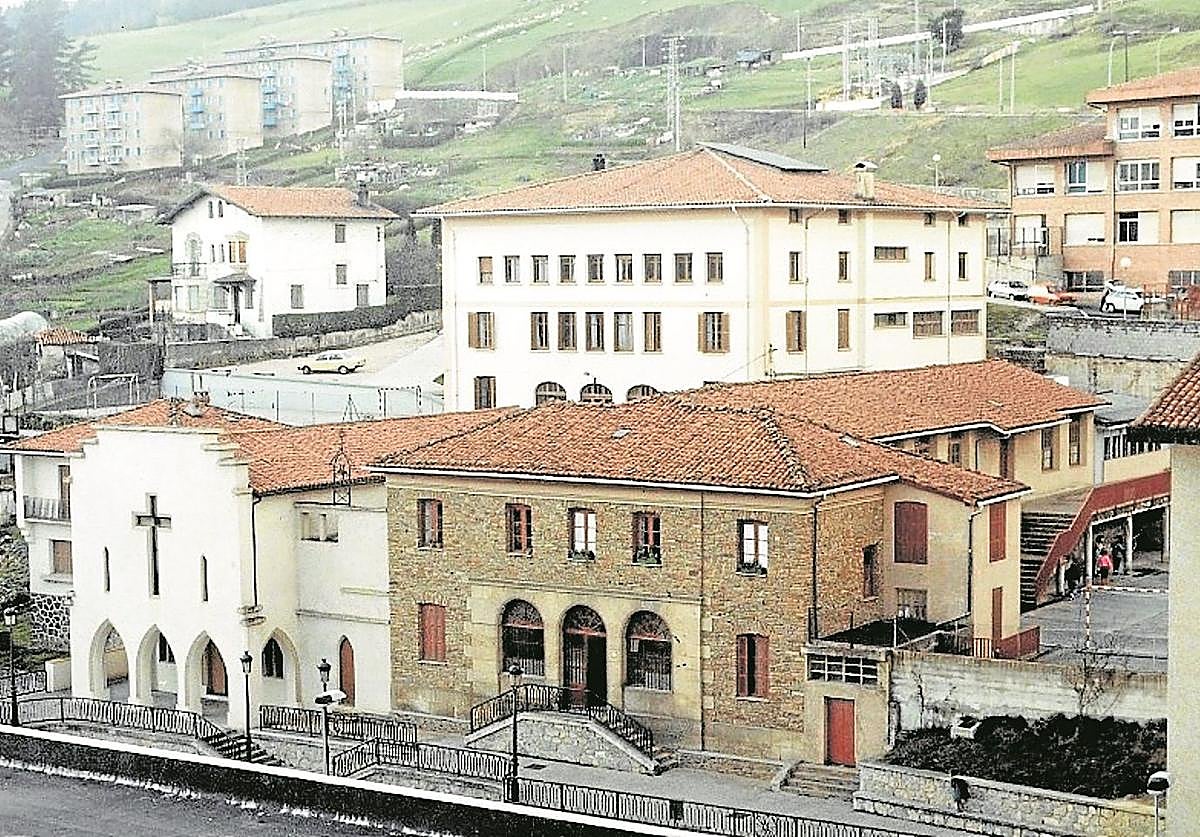 Imagen principal - La saga de los Labeaga visita este martes Urretxu