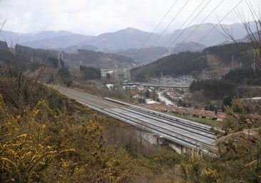 La Diputación saluda que el Gobierno analice la tercera vía del TAV que une Pamplona por Ezkio