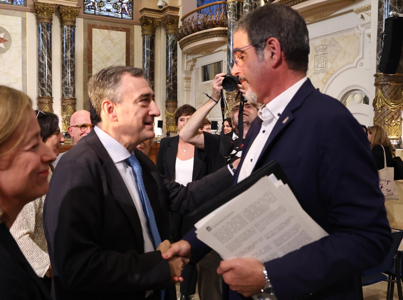 La emotiva despedida de Eneko Goia