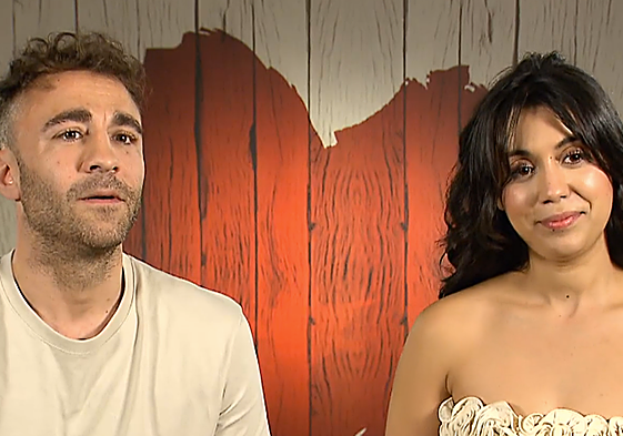 Andoni y Diana en la evaluación final de la cita de First Dates.