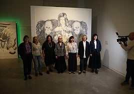 Tabakalera acoge la exposición 'Sasi guztien gainetik (Por encima de la maleza)'.