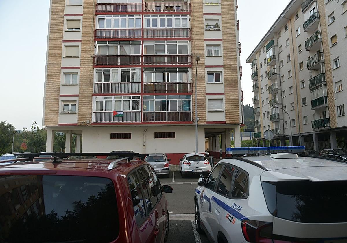 Detenido un hombre como presunto autor del homicidio por asfixia de una mujer en Zarautz