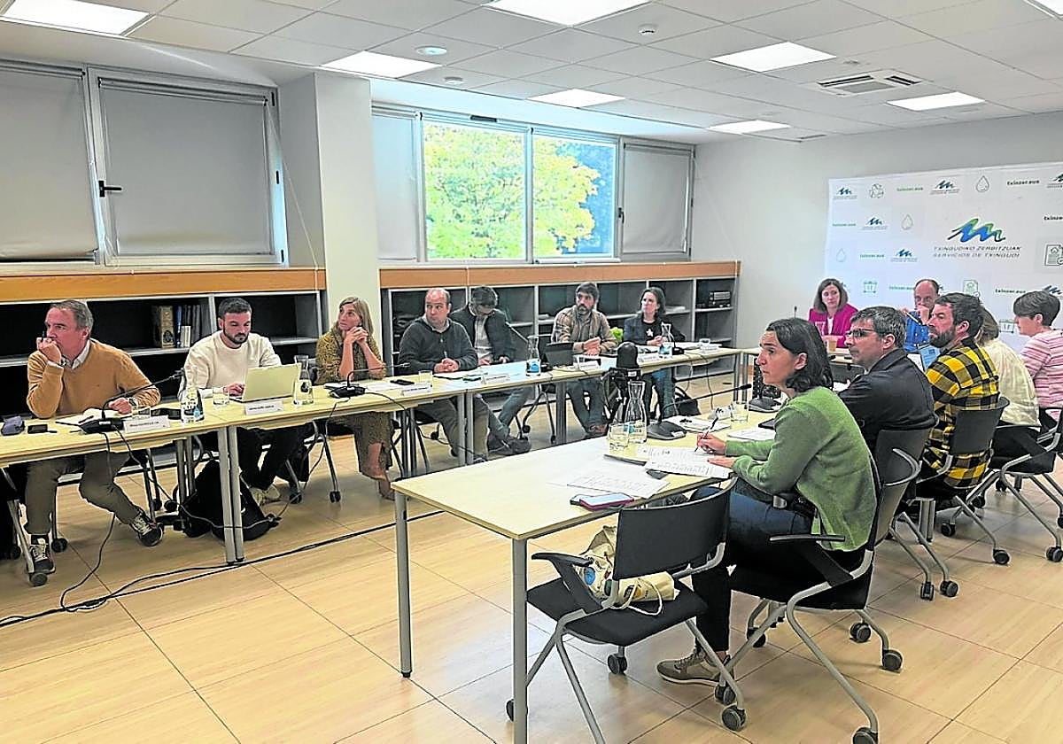 La asamblea de Servicios de Txingudi dio luz verde este jueves a las tarifas de agua y residuos para 2026