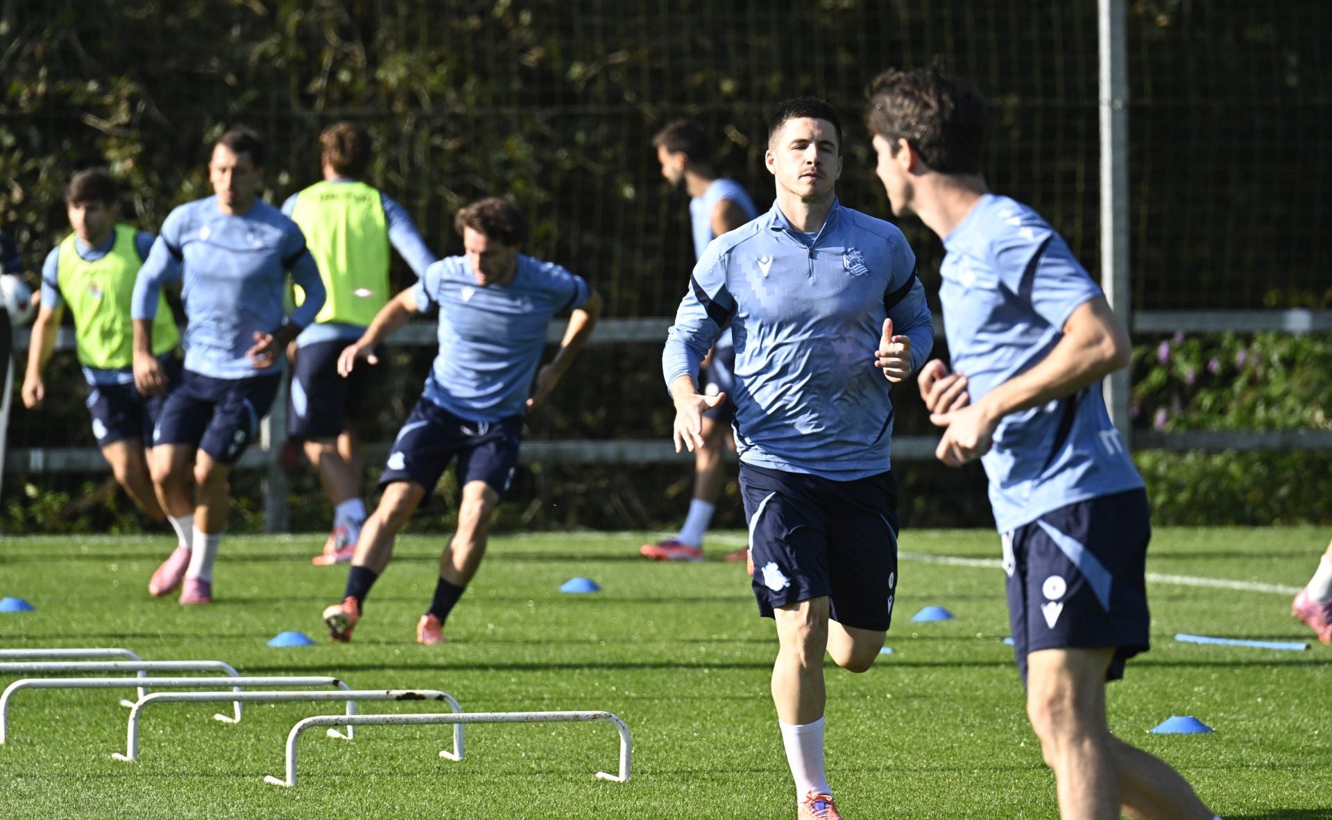 Reagrupamiento a dos días de otra final