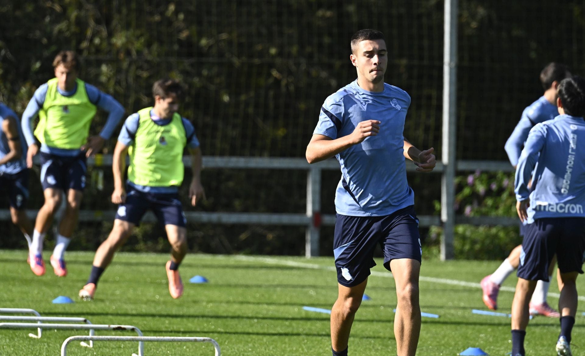 Reagrupamiento a dos días de otra final