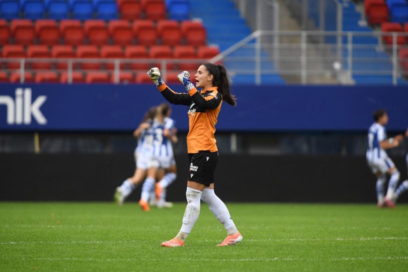 Exhibición de la Real en el derbi