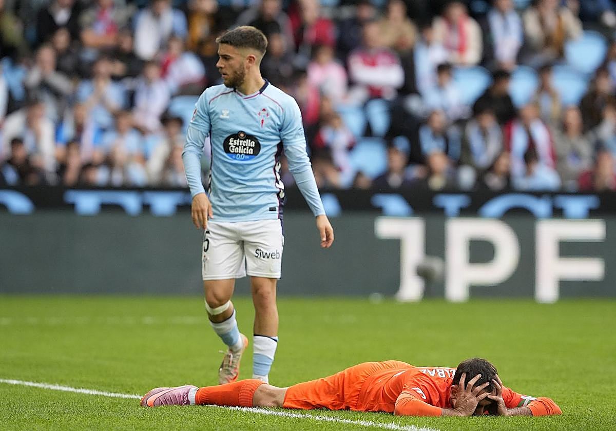 Oyarzabal se lamenta de no haber marcado.