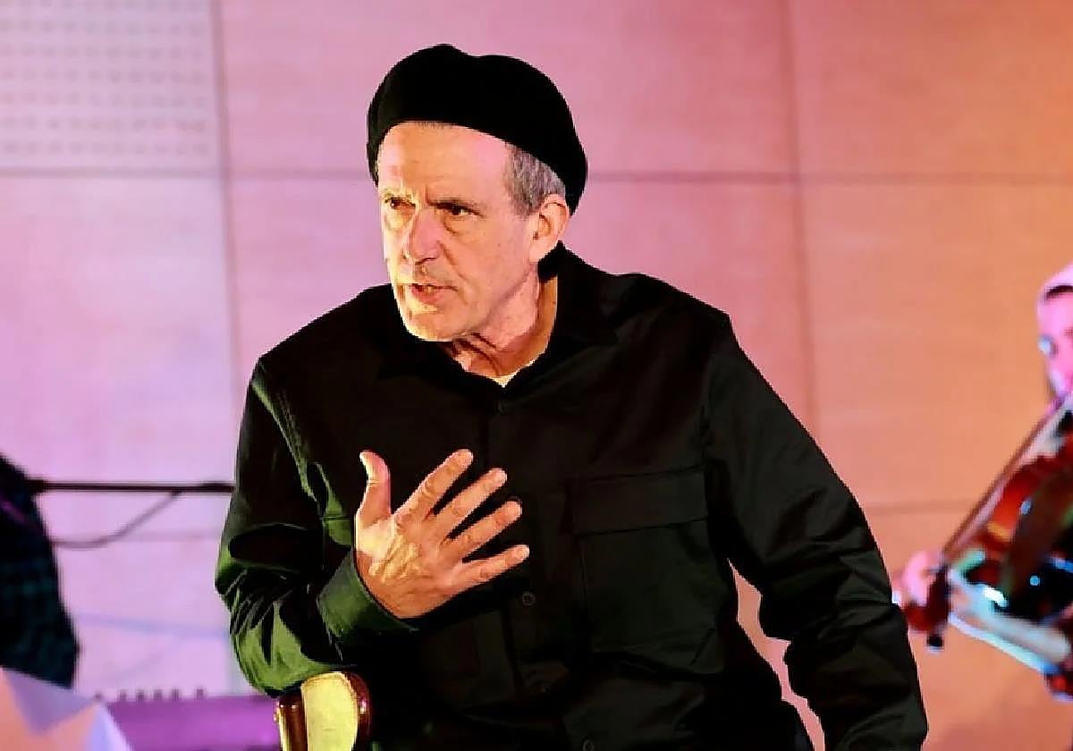 Mikel Laboaren zenbait kantaren berrinterpretazioa, ostiralean Tolosan