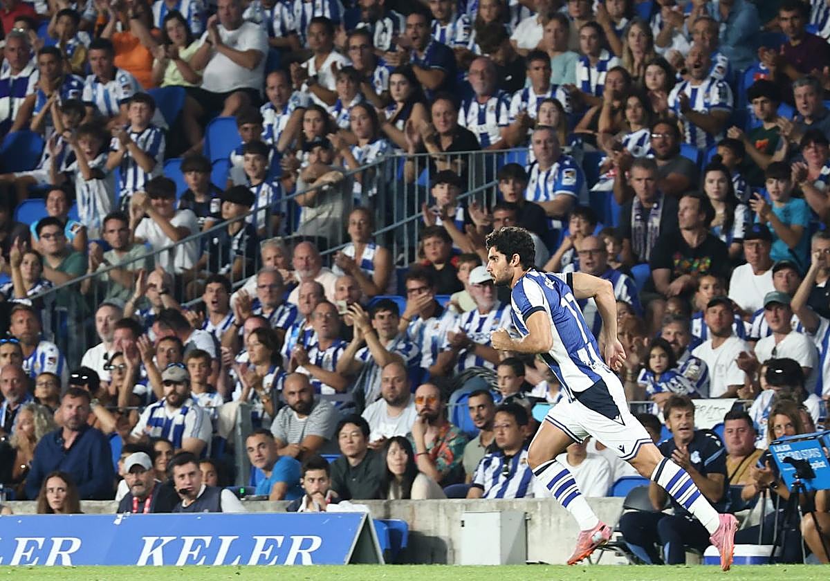 Guedes está dejando detalles más que interesantes en este inicio de temporada en la banda derecha.