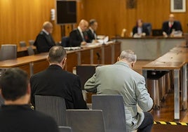 El sacerdote Custodio Ballester, en la sala de la Audiencia Provincial de Málaga.