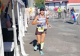 Eva Esnaola, con la camiseta del Donostiarrak, en Albi.