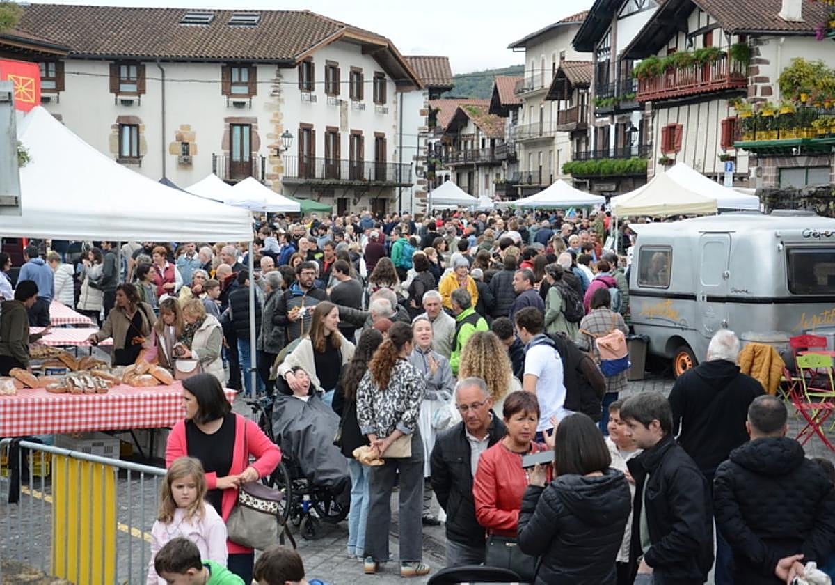 La Plaza y la Calle de Altzate estarán cerradas por obras.