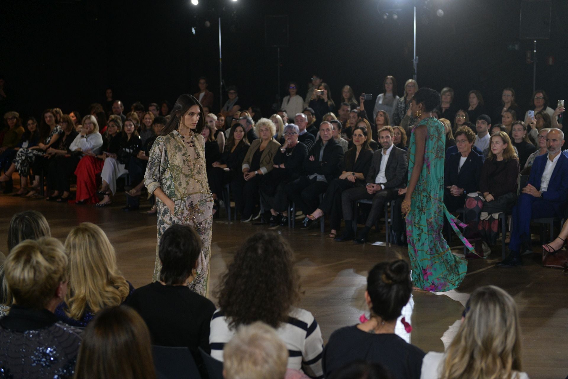 Desfile de Ailanto y CLARO Couture en el Museo Balenciaga