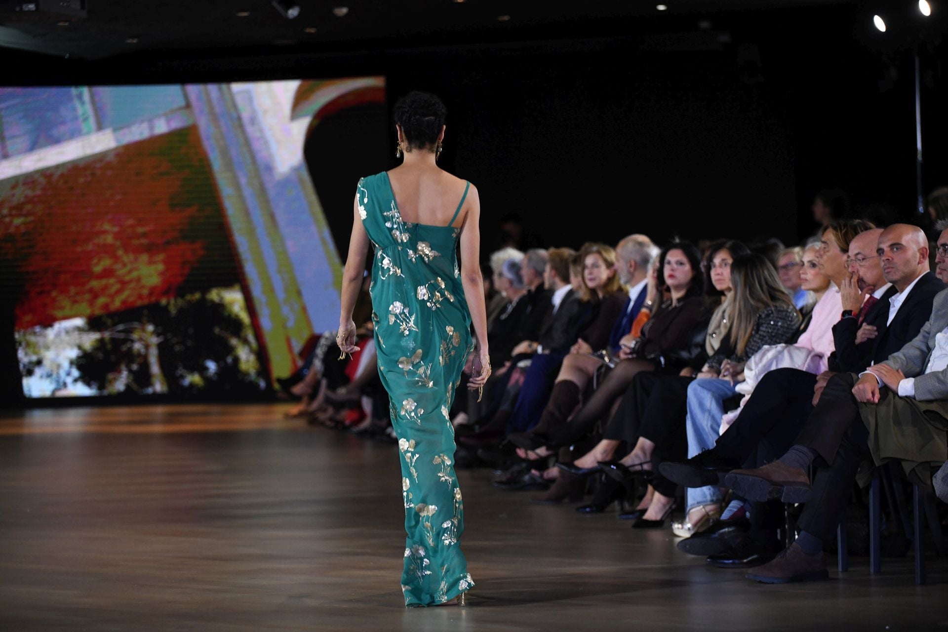 Desfile de Ailanto y CLARO Couture en el Museo Balenciaga