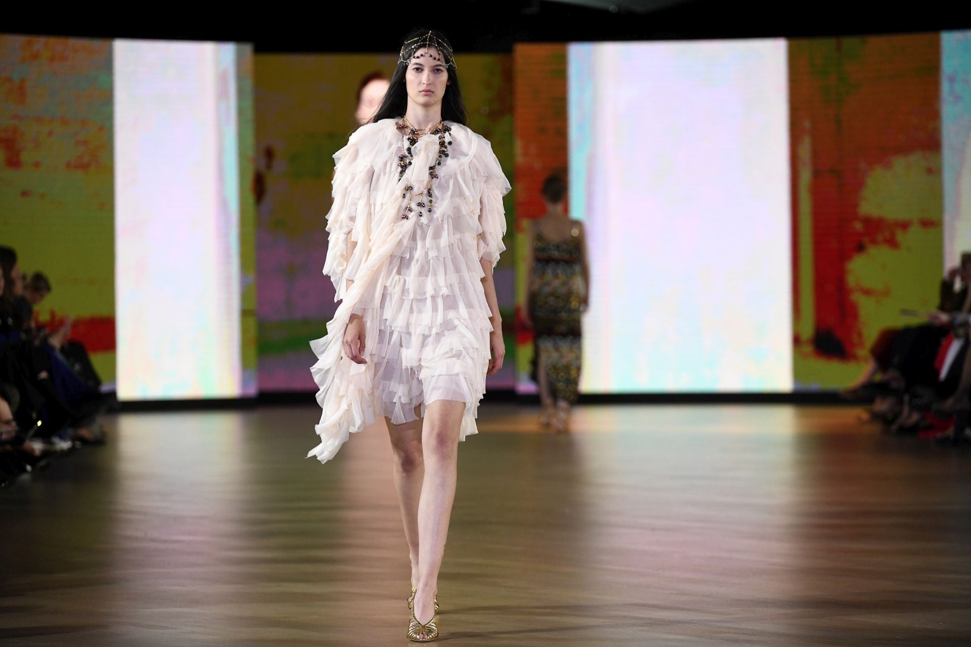 Desfile de Ailanto y CLARO Couture en el Museo Balenciaga