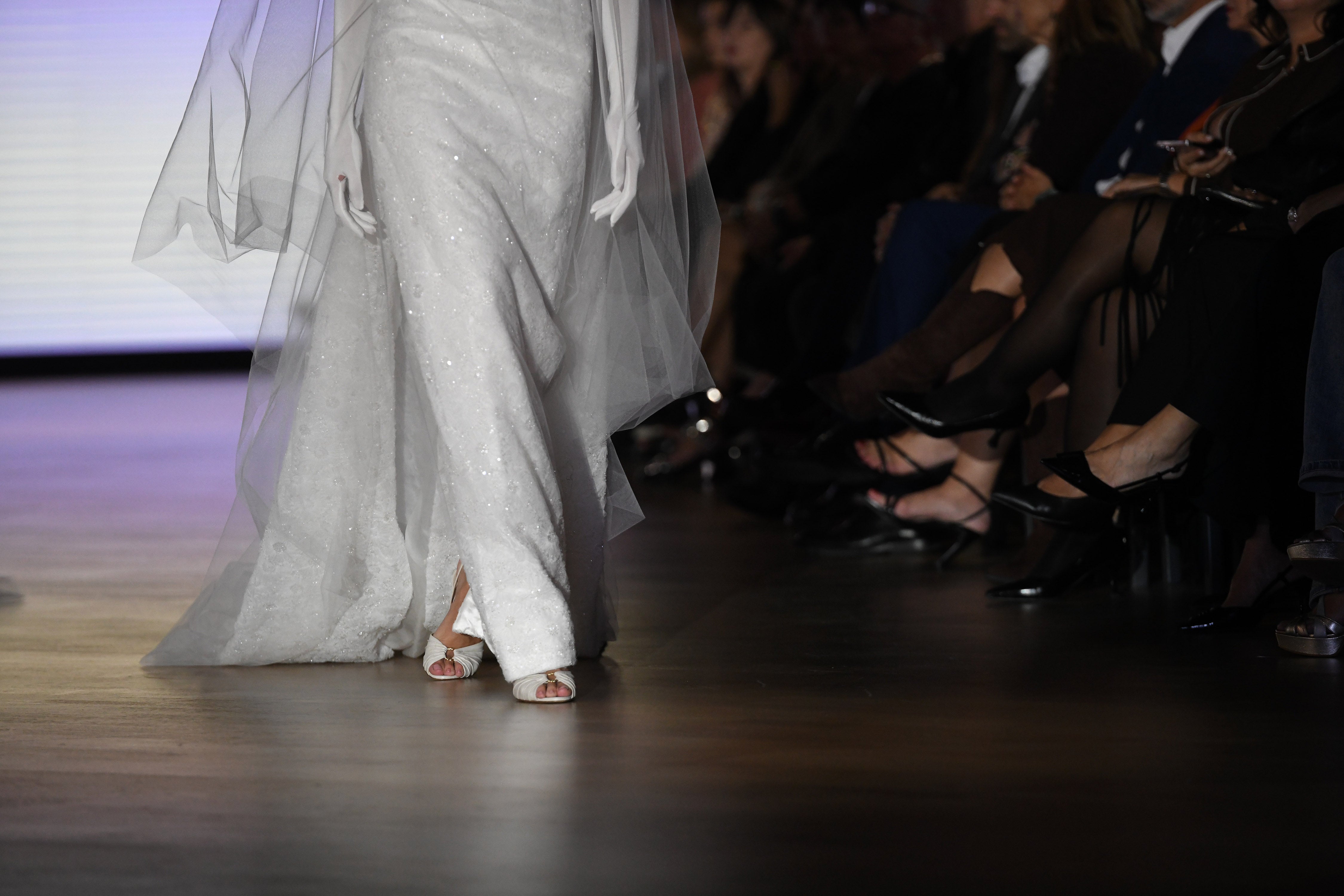 Desfile de Ailanto y CLARO Couture en el Museo Balenciaga