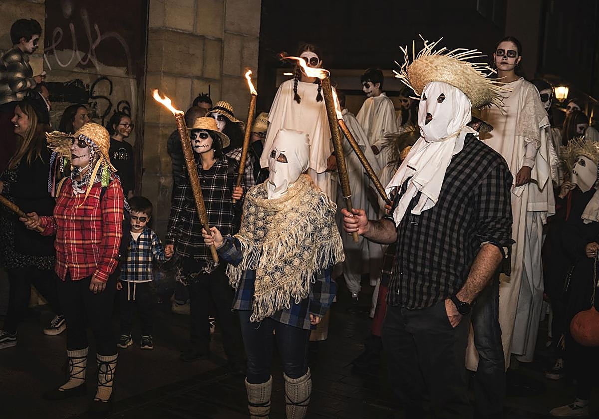 Los fantasmas volverán a recorrer las calles de la villa