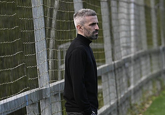 Bretos ha seguido la sesión de este jueves desde la banda del Z2 de Zubieta.