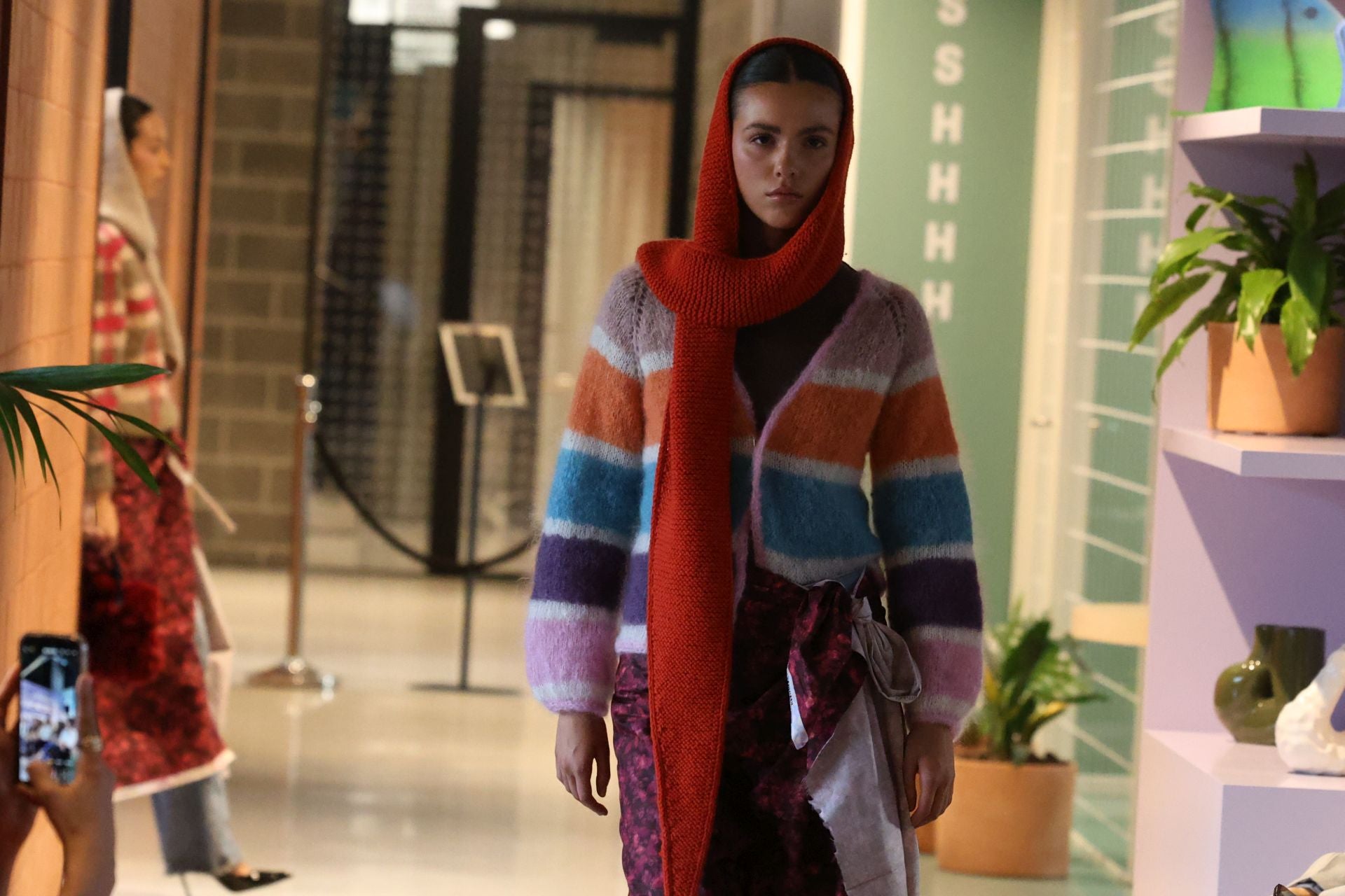 Una veintena de comercios y marcas donostiarras presenta sus propuestas en The Social Hub