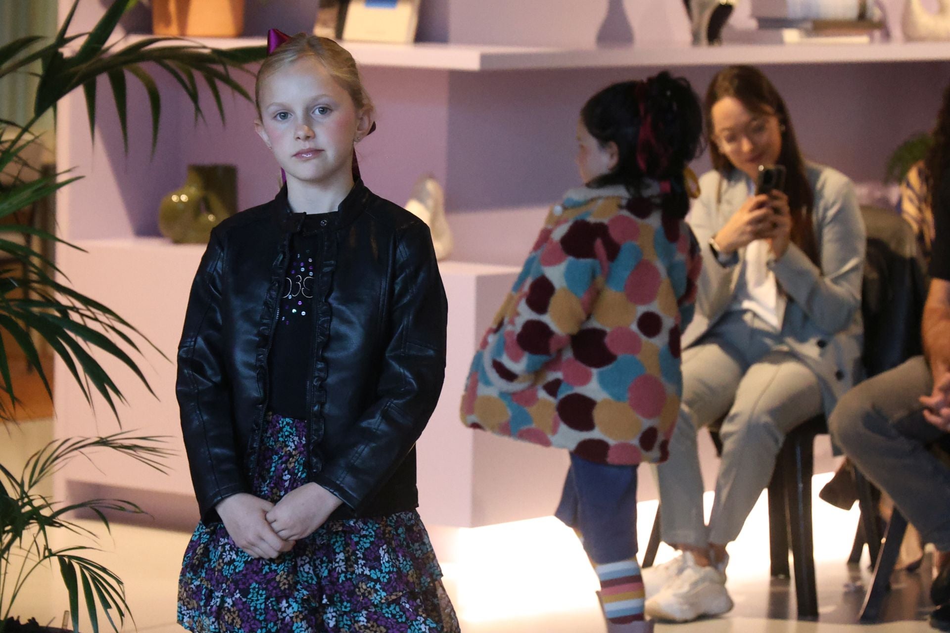 Una veintena de comercios y marcas donostiarras presenta sus propuestas en The Social Hub