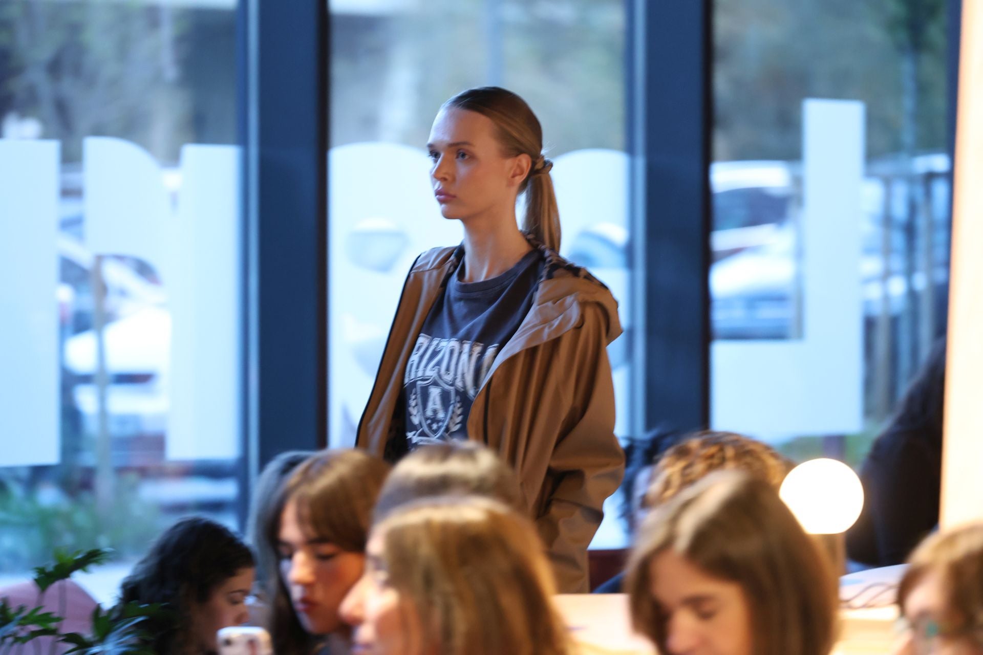 Una veintena de comercios y marcas donostiarras presenta sus propuestas en The Social Hub