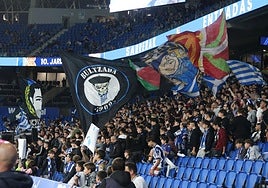 La Aitor Zabaleta Harmaila está empujando a la Real desde el calentamiento.
