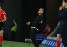 Sergio Francisco se lamenta tras una jugada.