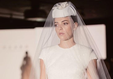 Arquitectura y poesía en el desfile de CLARO Couture