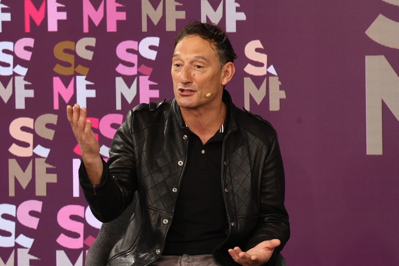 Una charla sobre el éxito en DV Gunea