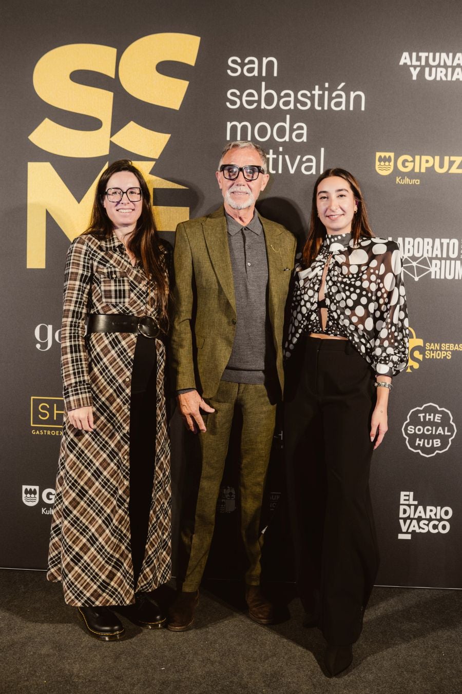 Photocall del desfile de CLARO Couture