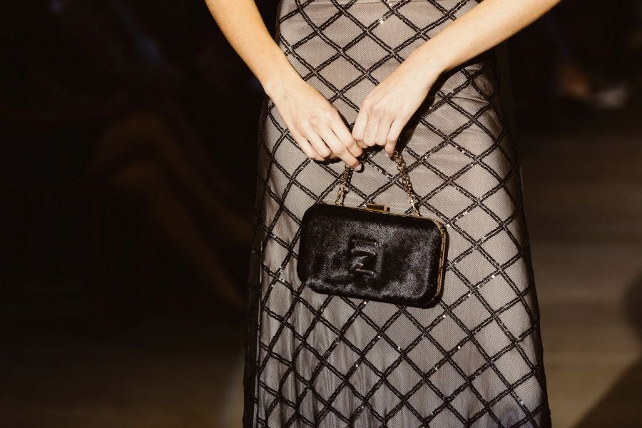 Martha Prada presenta su firma de bolsos Parenzo