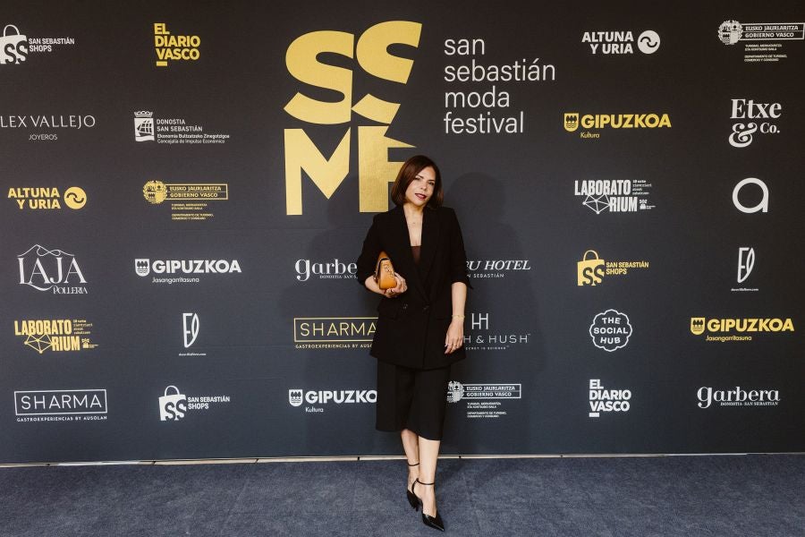 Martha Prada presenta su firma de bolsos Parenzo