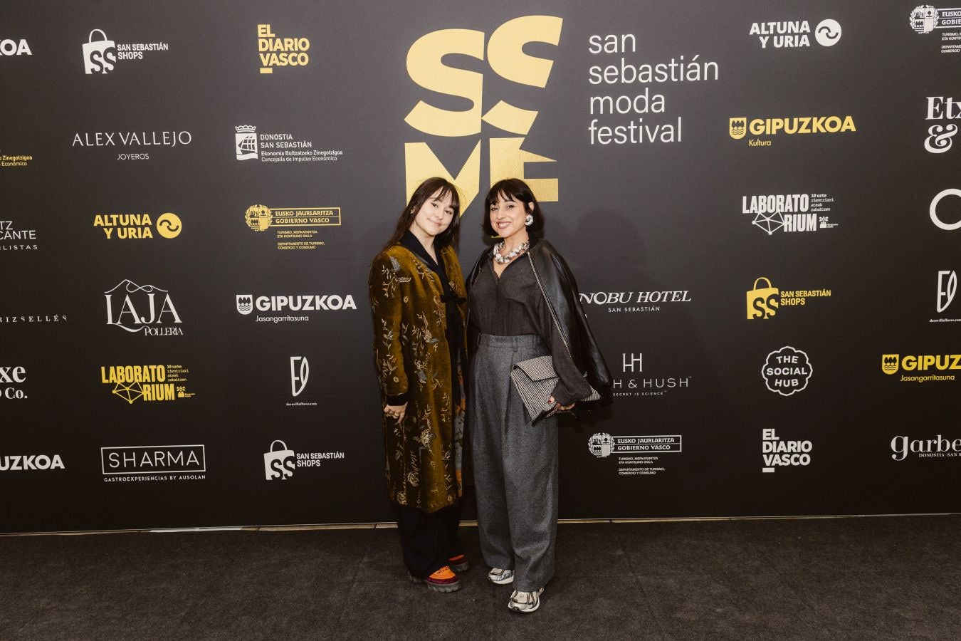 Desfile de Noventa Grados en SSMF