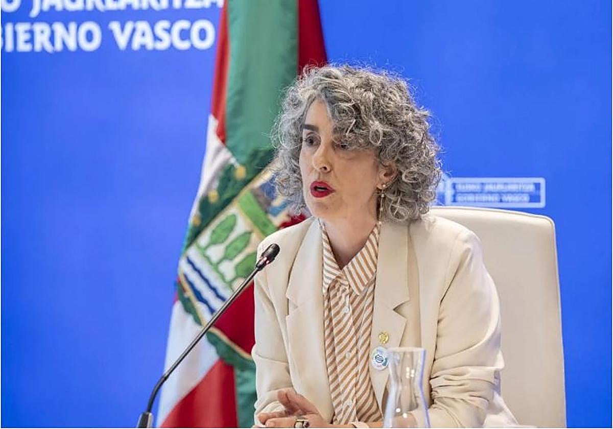 La vicelehendakari primera y consejera de Cultura y Política Lingüística Ibone Bengoetxea, en una imagen de archivo.