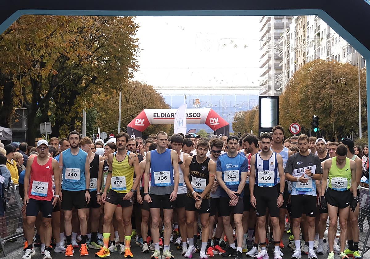 Participantes de la 15k de la Clásica Salto de este domingo.