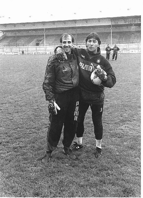 Junto al también portero Veragara en Logroño