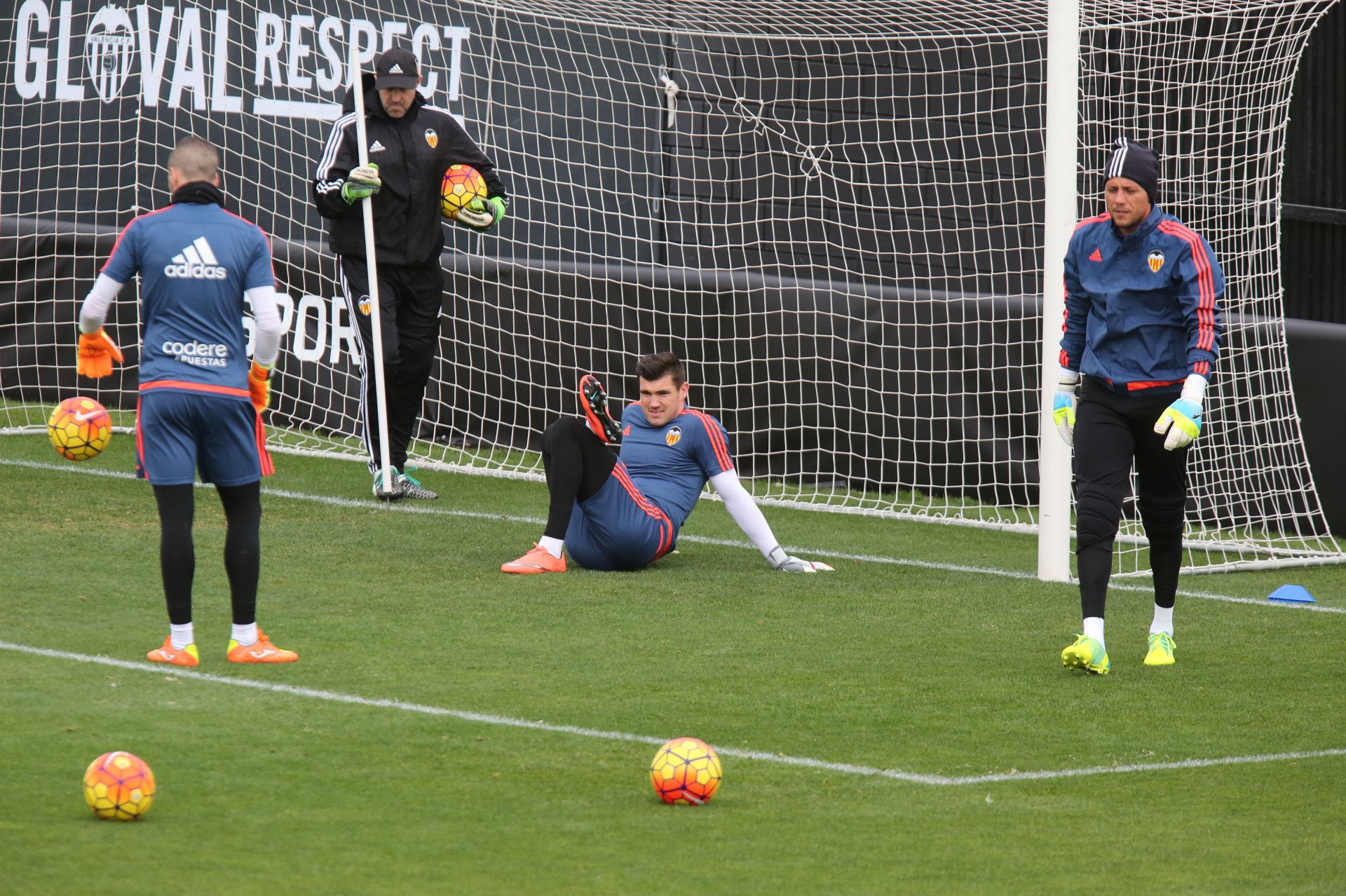 Con Alves, Ryan y Jaume en un entrenamiento de 2016 en Valencia
