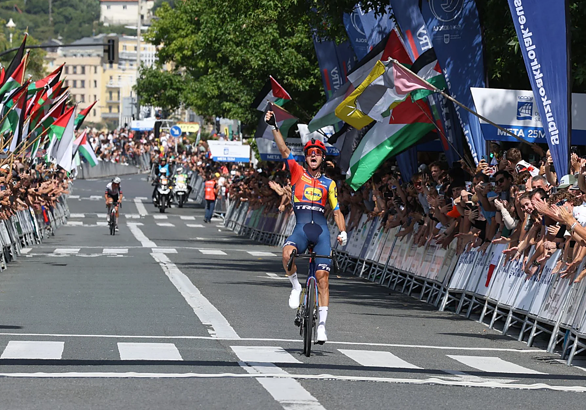 Ciccone celebra la victoria de la pasada edición de la Clásica San Sebastián