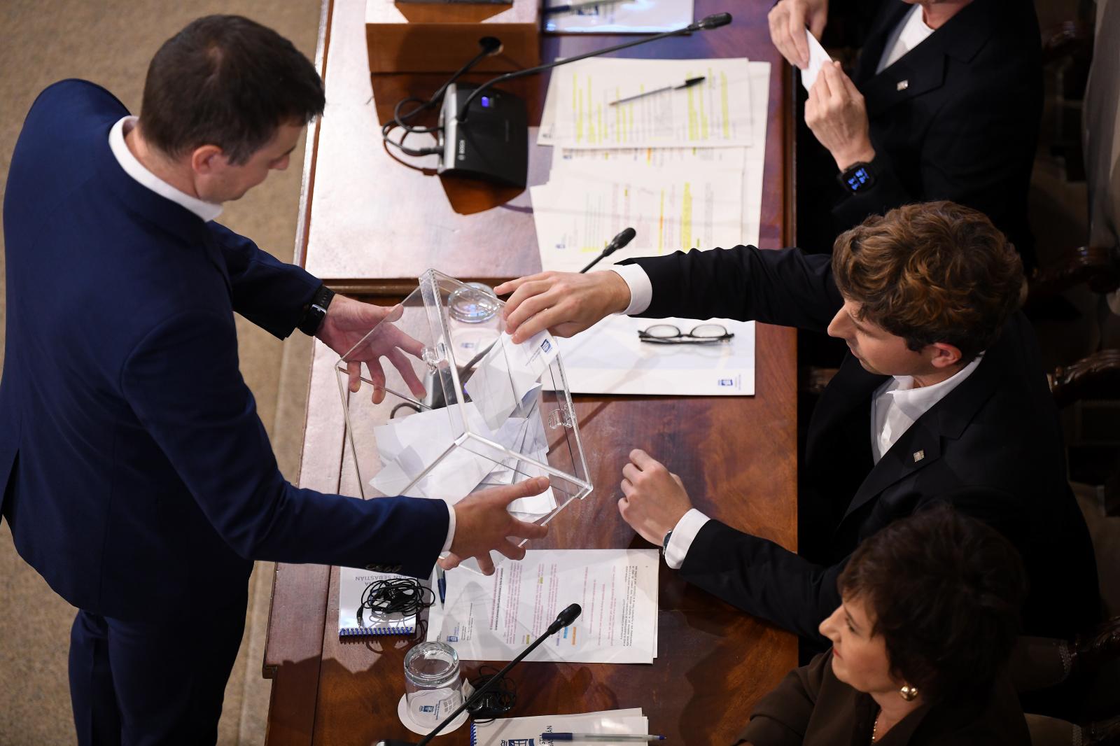 Jon Insausti es elegido nuevo alcalde de Donostia