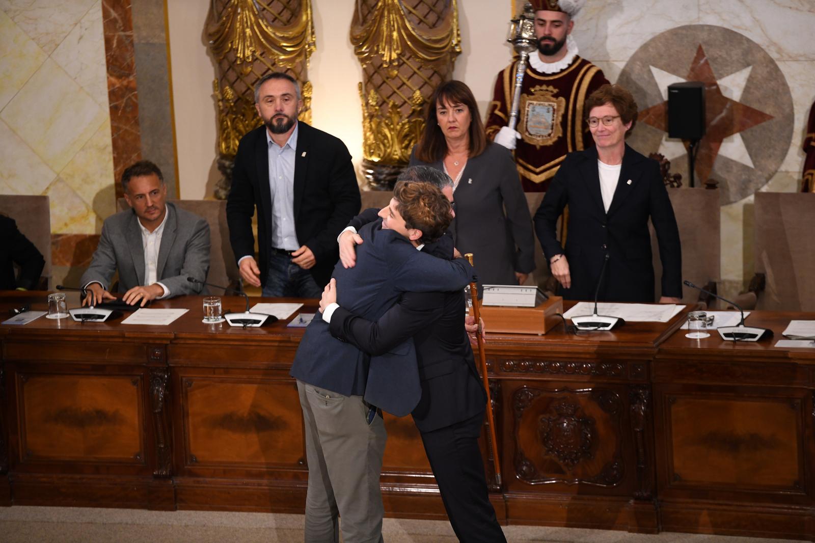Jon Insausti es elegido nuevo alcalde de Donostia