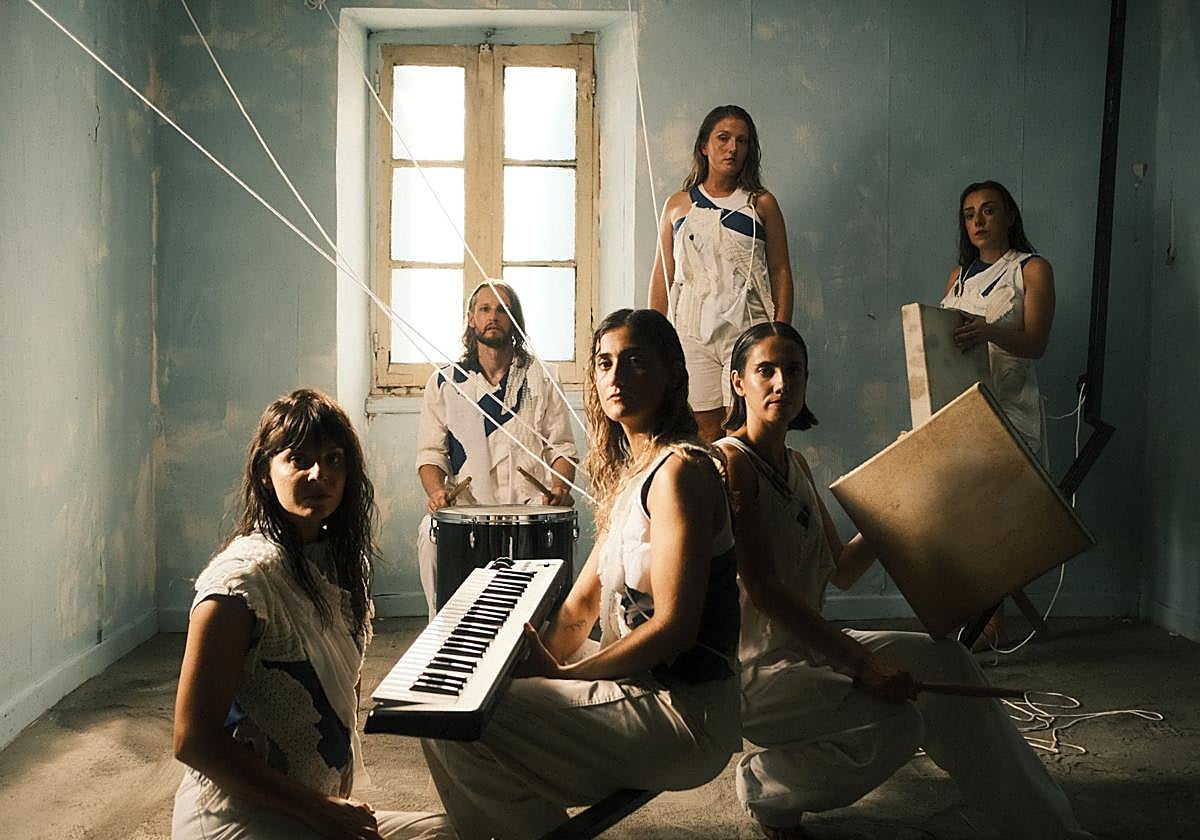 Neomak taldeak aro berri baten bigarren singlea aurkeztu du