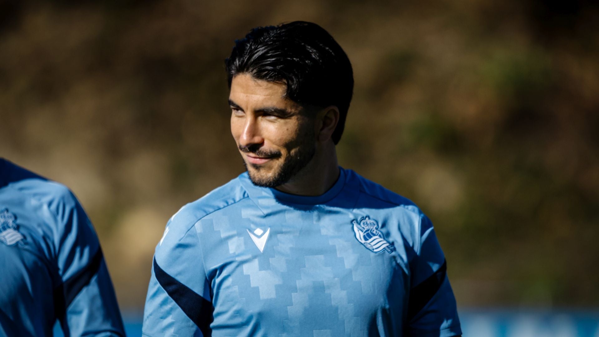 Soleado ensayo para el derbi en Zubieta